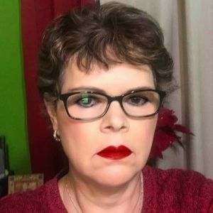 Meet your Posher, Beatriz